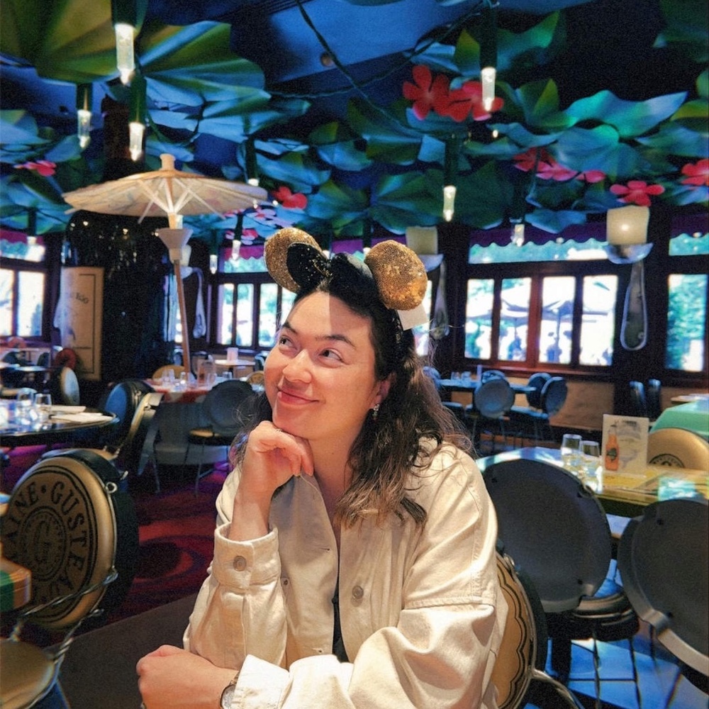 Meet your Posher, Liz